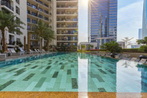 Layali - Elegant 1BR with Balcony & Canal Views